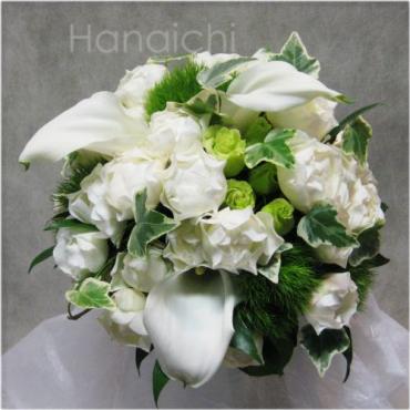 白のラウンド・・・｜「花市」　（滋賀県大津市の花キューピット加盟店 花屋）のブログ