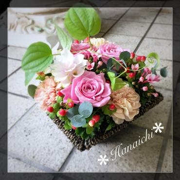 pink系ですが・・・｜「花市」　（滋賀県大津市の花キューピット加盟店 花屋）のブログ