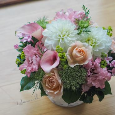 白と・・・｜「花市」　（滋賀県大津市の花キューピット加盟店 花屋）のブログ